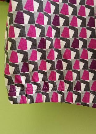 Блуза базова лонгслів трикотажний геометричні фігури3 фото