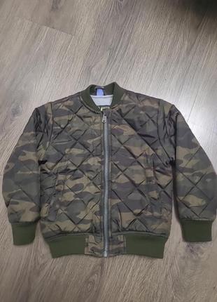 Веснянна та осіння куртка