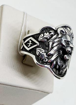 Перстень серебряный "лев" 21,5 12,6 г6 фото