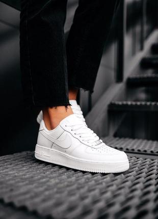 Чоловічі жіночі білі кросівки найк nike air force 1 white [36-45]  топ якість5 фото