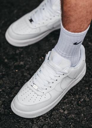 Мужские женские белые кроссовки найк nike air force 1 white [36-45] топ качество9 фото