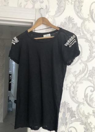 Стильна футболка zara з камінням