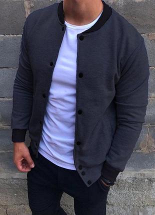 Бомбер на весну