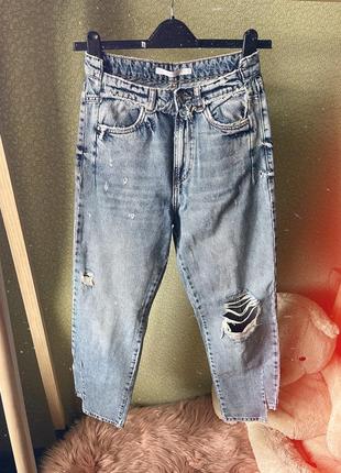 Стильні асиметричні джинси zara