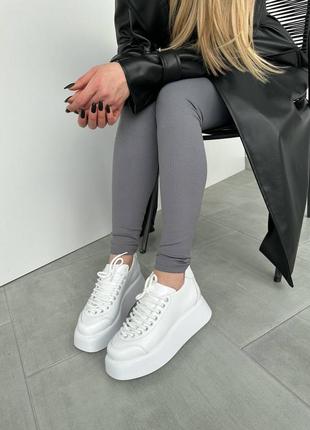 Кроссовки женские кожаные на платформе натуральная кожа   фабричные белые2 фото