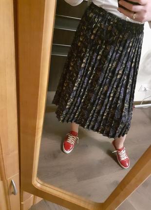 Спідниця юбка міді