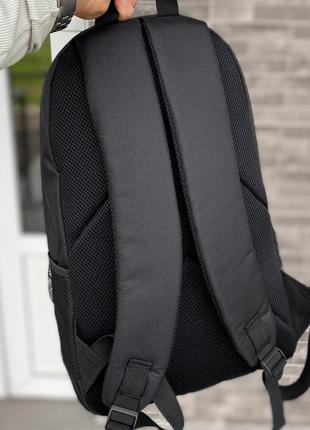 Черный рюкзак портфель спортивный классический универсальный средний размер5 фото