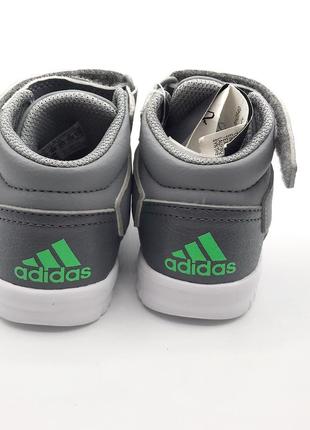 Оригінальні дитячі кросівки adidas3 фото