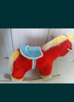 Конячка-гойдалка .