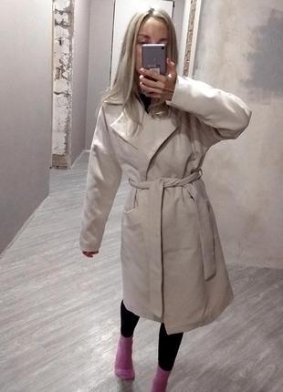 Кашемировое пальто-халат молочного цвета, под пояс5 фото