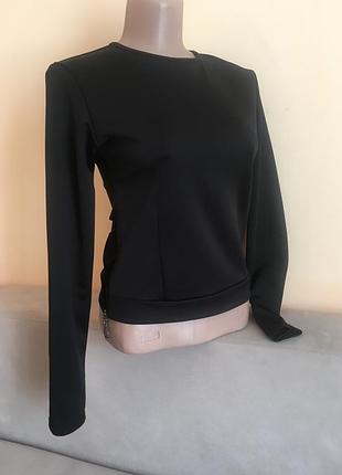 Чорна кофта светр світшот блузка