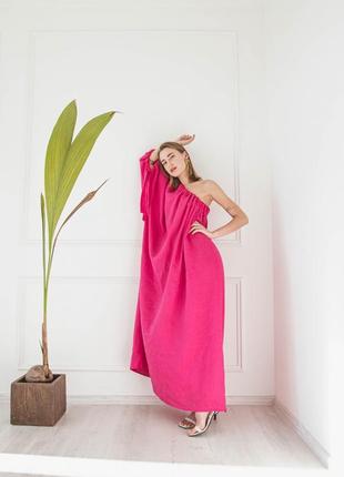 Розовое платье оверсайз на одно плечо в стиле бохо из натурального льна4 фото