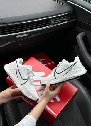 Женские кроссовки nike air zoom x run white black