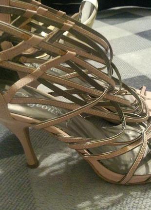 New look босоножки сандали туфли 25-25.5 см