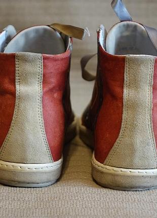 Очень нетривиальные дизайнерские кожаные сникерсы blackboard soisire soiebleu италия 38 р.