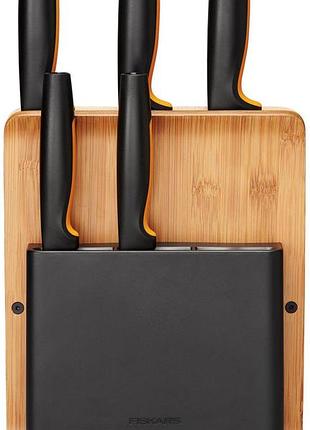 Набор ножей на подставке fiskars functional form 1057552 (6 шт.) 5 ножей + бамбуковая подставка