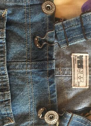Крутой джинсовый комбинезон шорты5 фото