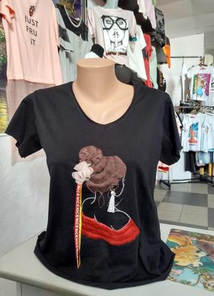 Футболка с 3d принтом