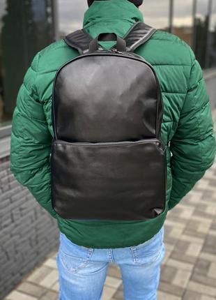 Чоловічий чорний рюкзак з екошкіри повсякденний міський універсальний чорний колір3 фото