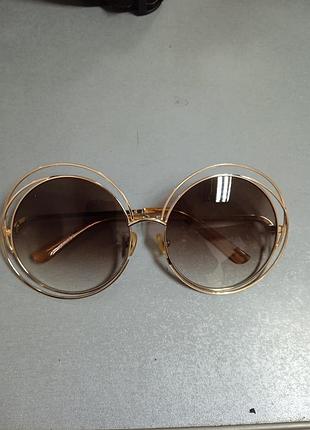 Сонцезахисні окуляри