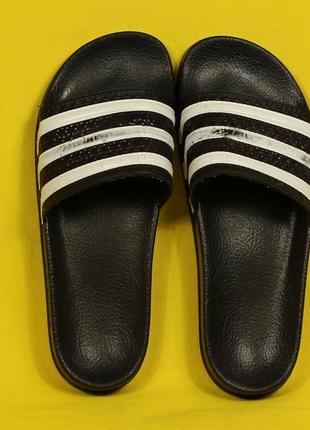 Шльопанці adidas розмір 36-37