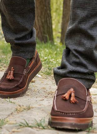 Коричневі лофери з натурального нубуку