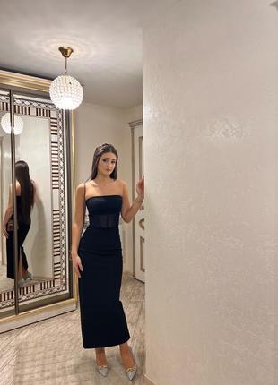 Черное платье миди4 фото