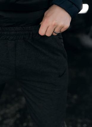 Спортивные штаны трикотаж темно- серые nike (найк)6 фото