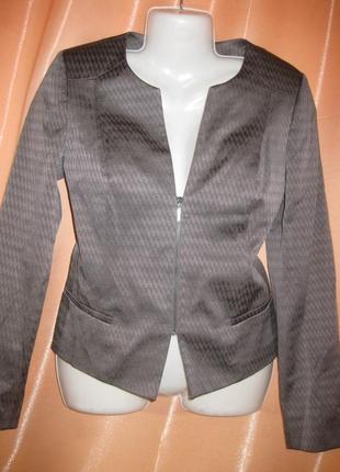 Нарядный приталенный модный пиджак жакет накидка comma длинный рукав с карманами, в офис на работу6 фото