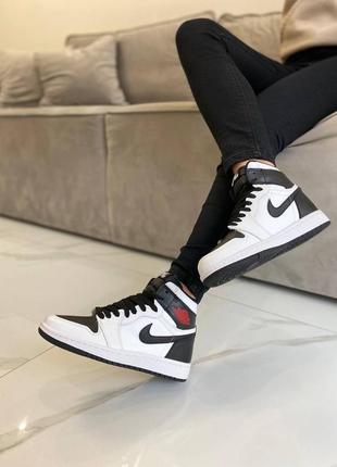 Кросівки nike air jordan 1 retro high white black «red logo»