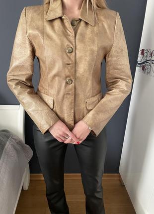 Кожаная куртка, натуральная кожа (s-m)2 фото