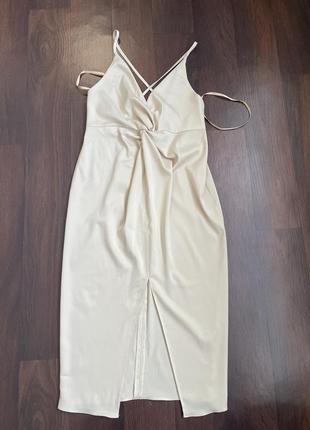Сукня розпродаж плаття сарафан вечірня атласна розмір м нижче коліна довга міді беж базова пастель літня9 фото