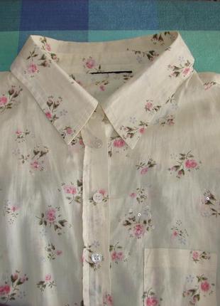 Ніжна блуза в квітковий принт.1 фото