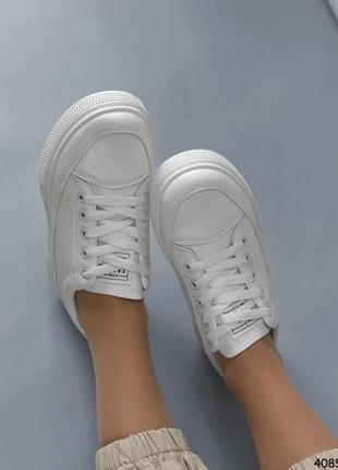 Білі базові кросівки кеди8 фото