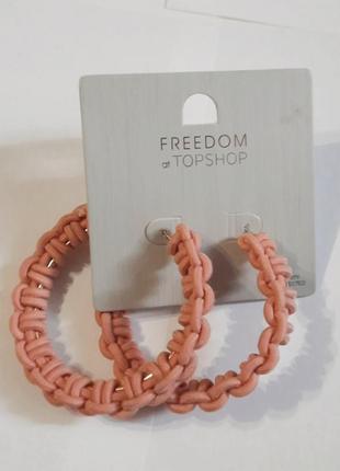 Брендовые новые серьги-кольца от freedom topshop