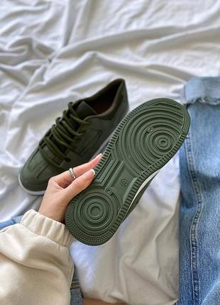 Чоловічі кросівки 9