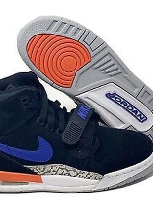 Баскетбольные кроссовки nike air jordan legacy 312 knicks av3922-048 размер 42, чёрно-оранжевые.2 фото