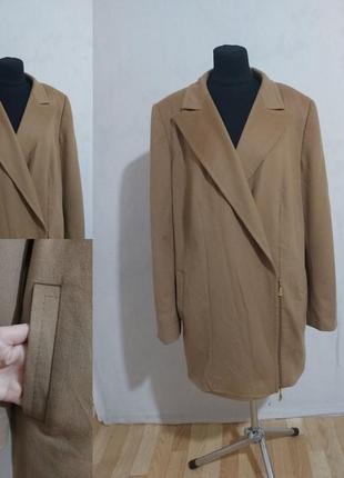 Пальто, пальто-косуха шерсть, кашемир  escada1 фото