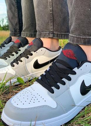 Жіночі шкіряні кросівки nike air jordan 1 retro low найк джордани низькі5 фото