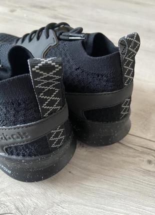 Кросівки чоловічі reebok classic zoku runner ultk is6 фото