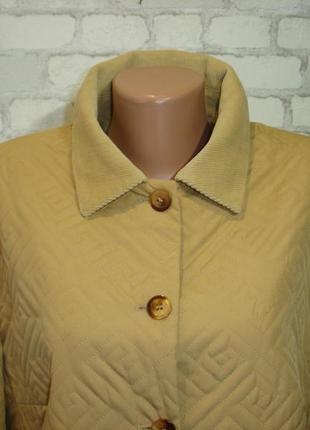 Легкая стеганая куртка "delmod" 50-52 р4 фото
