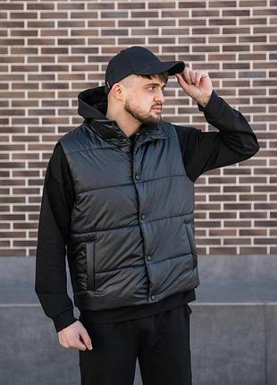 Жилетка чоловіча чорна