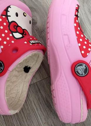 Теплые крокс сабо хелло китти crocs hello kity6 фото