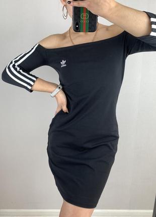 Сукня adidas з відкритими плечима оригінал платье с открытыми плечами в обтяжку по фигуре1 фото