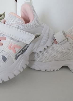 Кроссовки для девочки 3