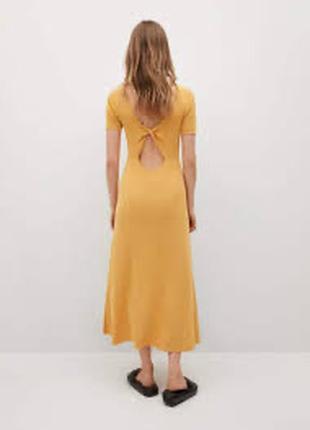 Трикотажное платье mango