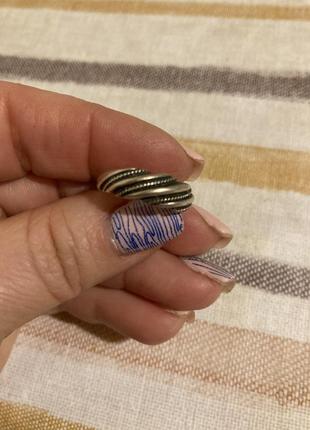Каблучка срібна 2