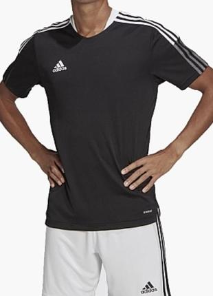 Футболка adidas tiro