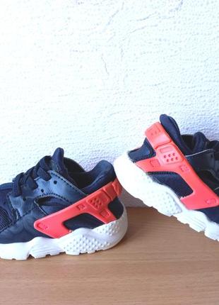 Крутые лёгкие дышащие кроссовки nike huarache 22 р. стелька 13,6 см2 фото