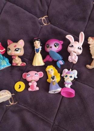 Набір дрібних фірмових іграшок для дівчинки
